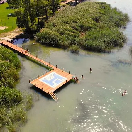 Sunshine 208 Apartamento Balatonszarszo