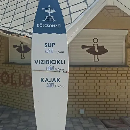 Sunshine 208 * Balatonszarszo