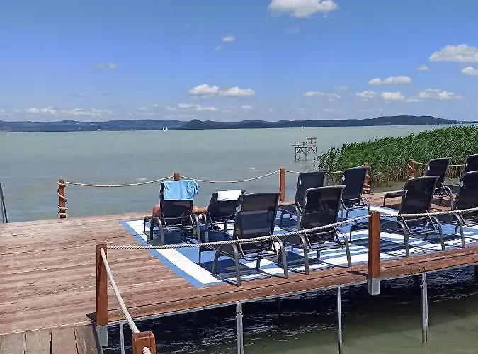 Sunshine 208 * Balatonszarszo